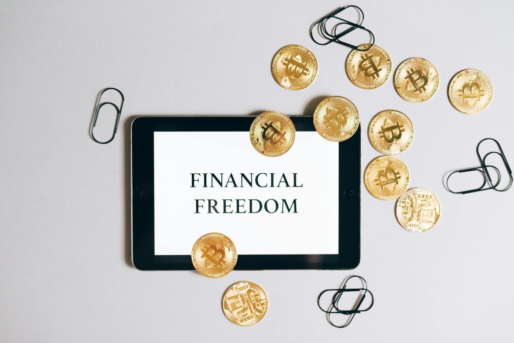 Unlocking Financial Freedom: How to Choose Between Top Online Lenders like Upgrade and Earnest - Como solicitar empréstimo online