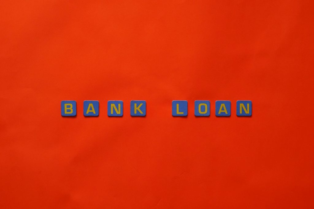 Understanding the Loan Landscape: Comparing Rates from US Bank, Wells Fargo, and LightStream for Your Next Move - Como solicitar emprestimo nos estados unidos