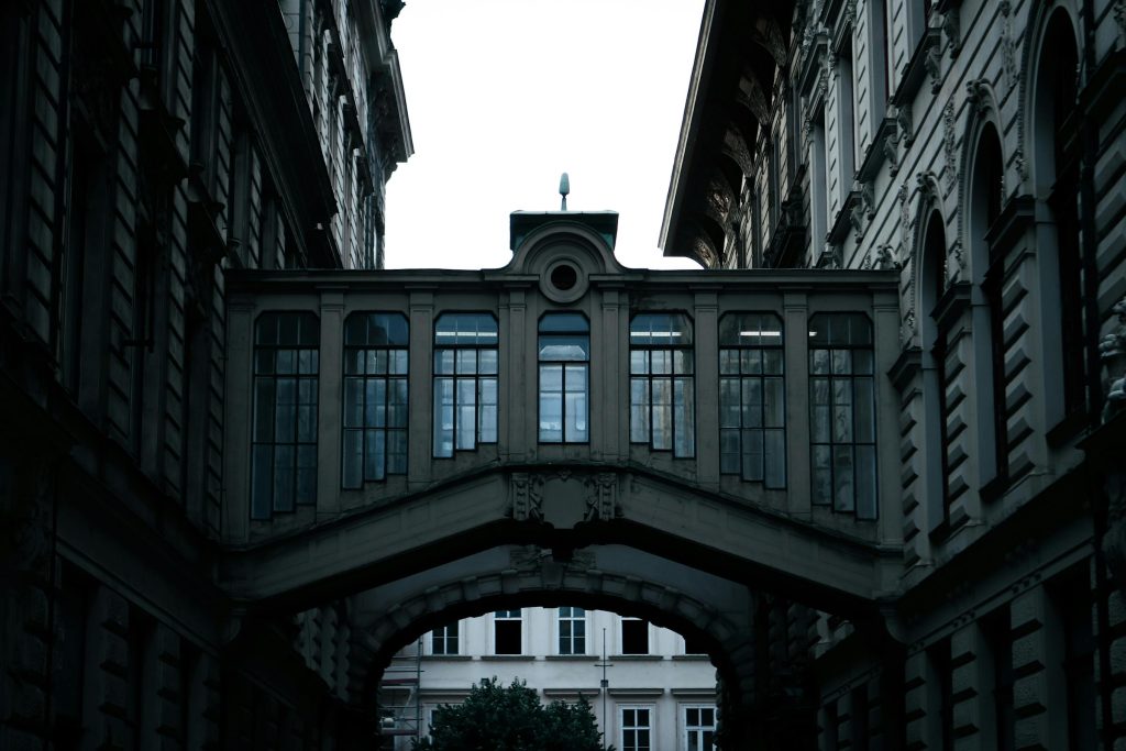 Navigating Loan Options in Slovakia: How VUB Banka, Tatra Banka, and ČSOB Banka Compare - Como solicitar empréstimo na Eslovaquia