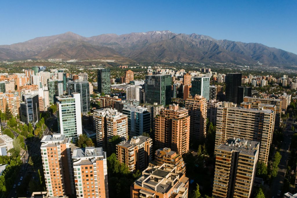 Empowering Entrepreneurs: How ERPyme by Maxxa and Credifacil Are Transforming Access to Capital in Chile - Como solicitar empréstimo no Chile