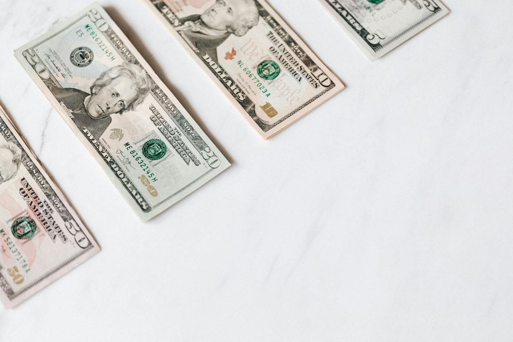 Understanding Personal Loans in Poland: Insights from Santander Bank Polska, ING Bank Slaski, and More - Como solicitar empréstimo na Polônia