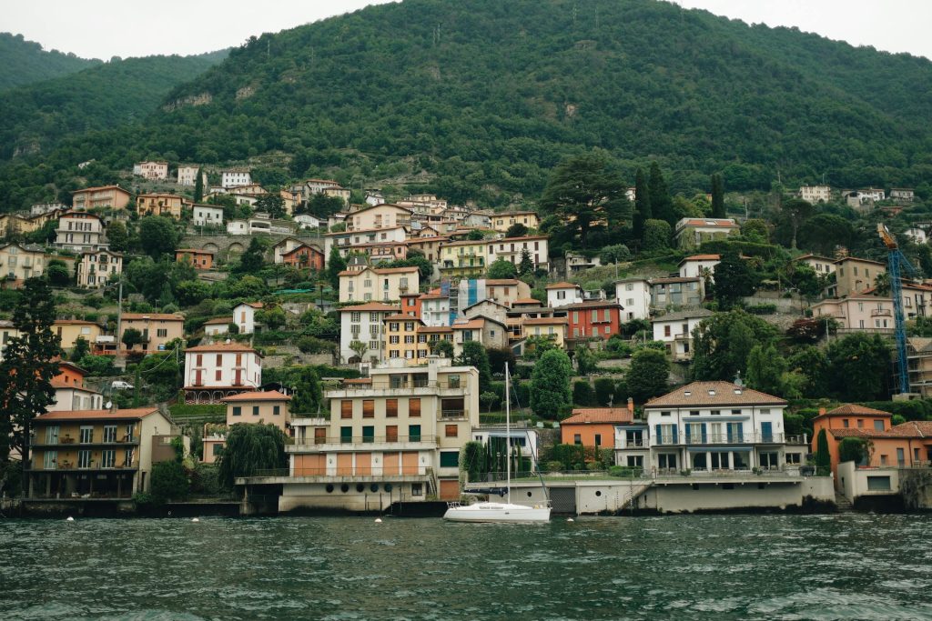 Understanding Personal Loans in Bulgaria: Insights from Leading Banks like UniCredit Bulbank and UBB - Como solicitar empréstimo na Bulgária