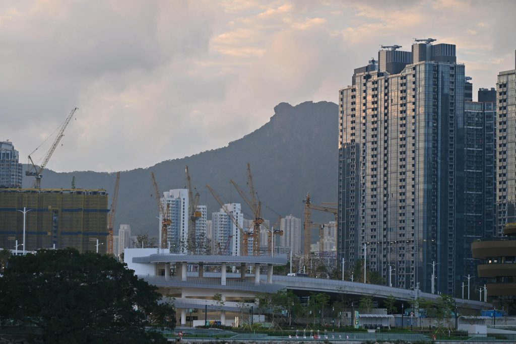 Building a Future: Career Growth with Romanias Industry Giants - Melhores oportunidade de emprego na Romênia