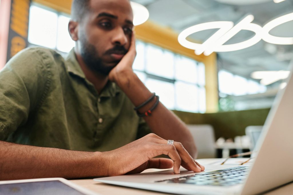 Exploring Opportunities: How Industry Giants like Maersk and Novo Nordisk are Innovating Careers in Denmark - Melhores oportunidade de emprego na Dinamarca